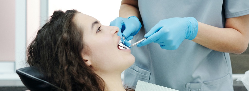 HM Dent Dental Implant Clinic - Tratament Parodontoza